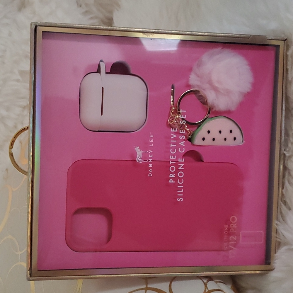 Dabney Lee silicone 12/ 12pro phone case set